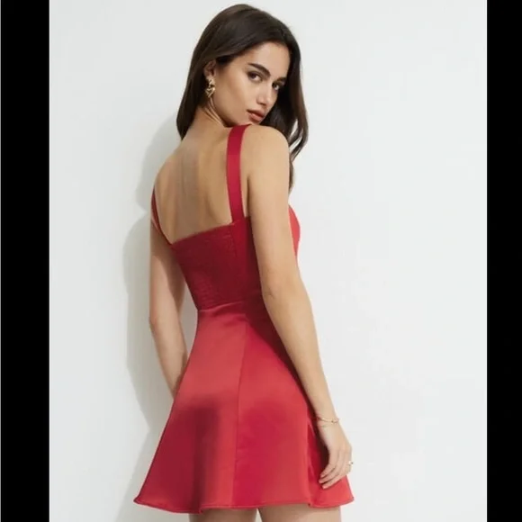 DYNAMITE- Ivy Sateen Mini Red Dress - Picture 3 of 7